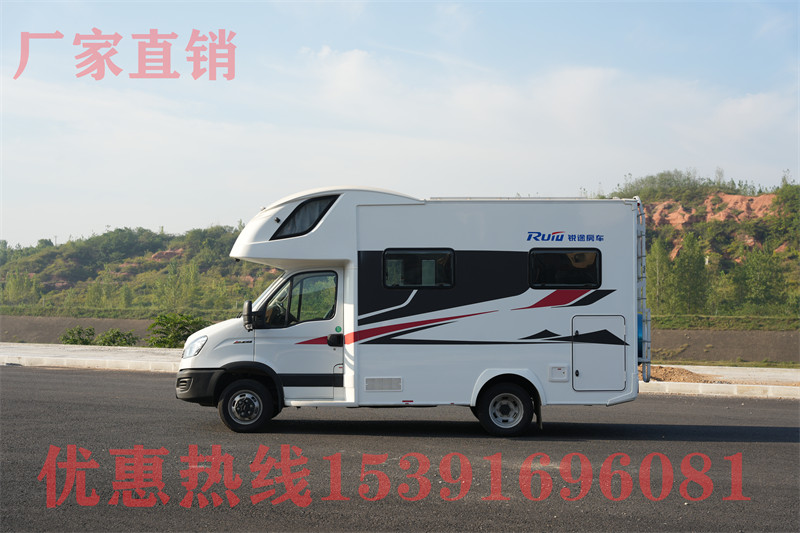 奔馳8x8越野車房車征服者 8x8是什么車